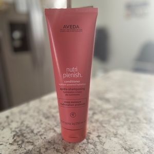 Aveda Nutri Plenish conditioner- deep moisture